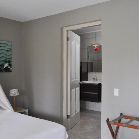 Hibiscus Beach House Ян-Тил Экстерьер фото