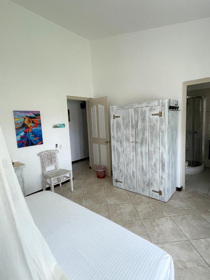Hibiscus Beach House Ян-Тил Экстерьер фото