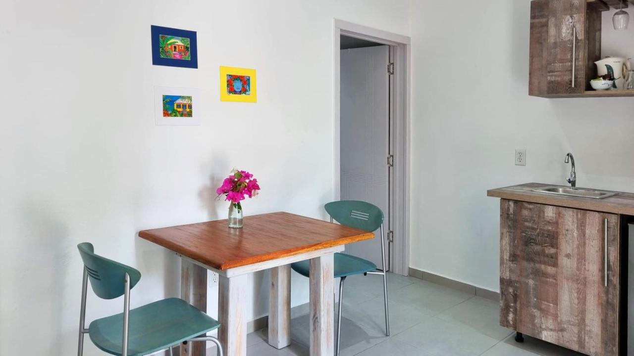 Hibiscus Beach House Ян-Тил Экстерьер фото